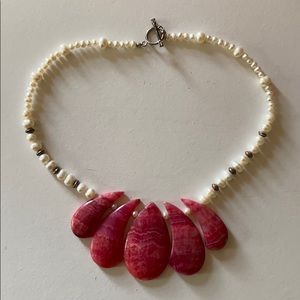 Pink stone and pearl statement necklace
